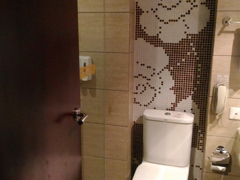 东方国际酒店(乐平市东湖公园店）主图