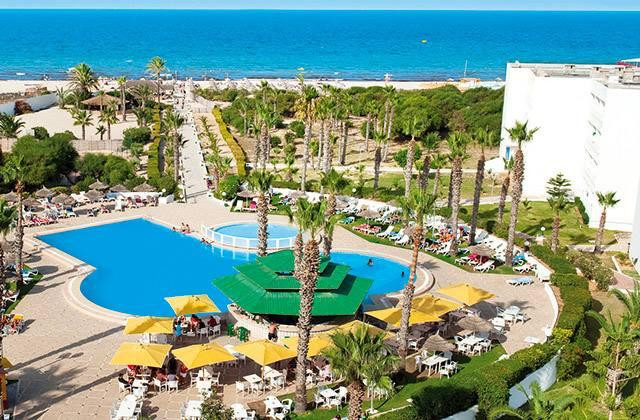 Hotel Tropicana Club & Spa