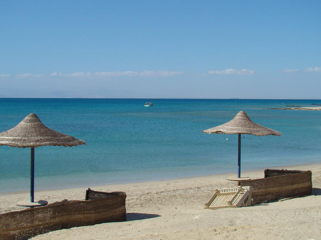 雷斯苏勒酒店住宿-Moonbeach Resort