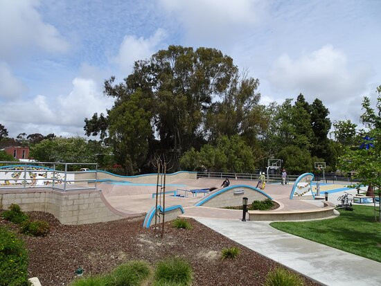 La Colonia Skate Park-索拉纳海滩必去景点