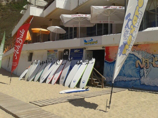 Nazaré Surf School