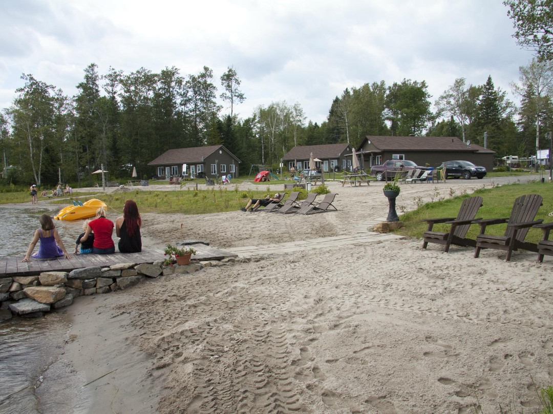 Les Chalets Baie Cascouia