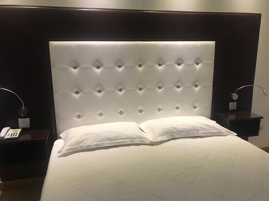 裘利卡萨塔酒店主图