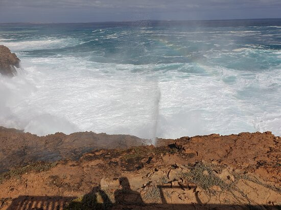 Whistling Rocks and the Blowholes-Streaky Bay必去景点