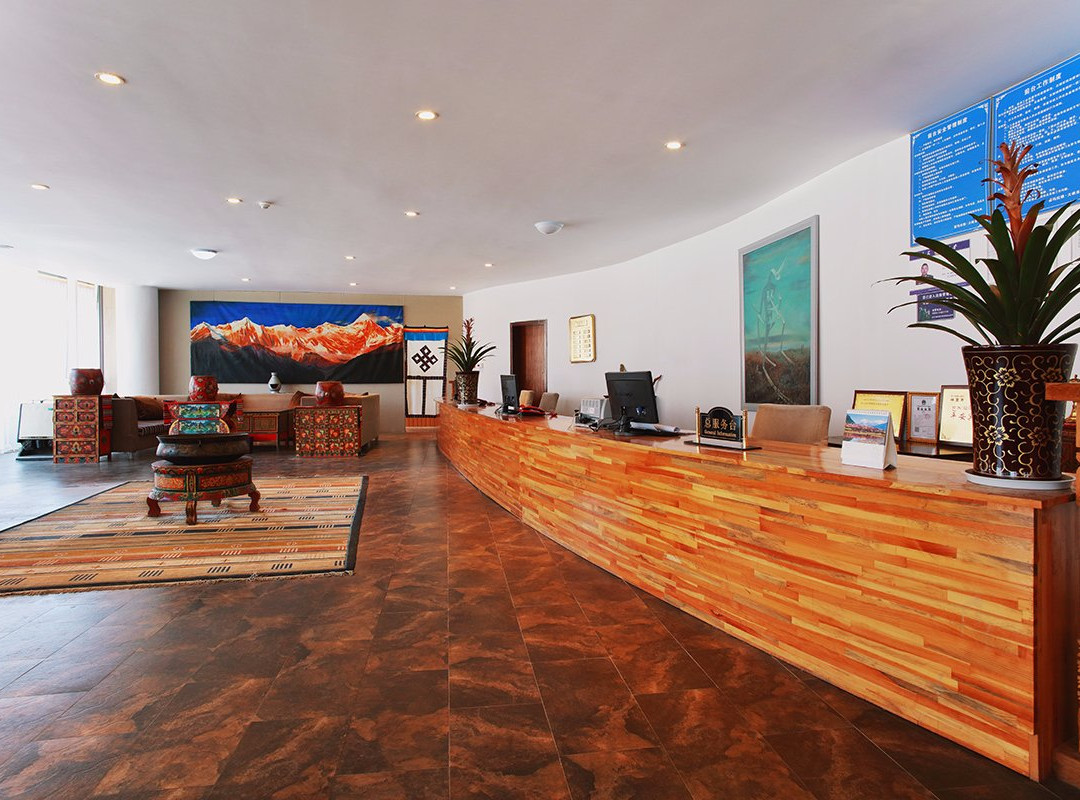 喜玛拉雅酒店（雅鲁藏布大峡谷店）主图