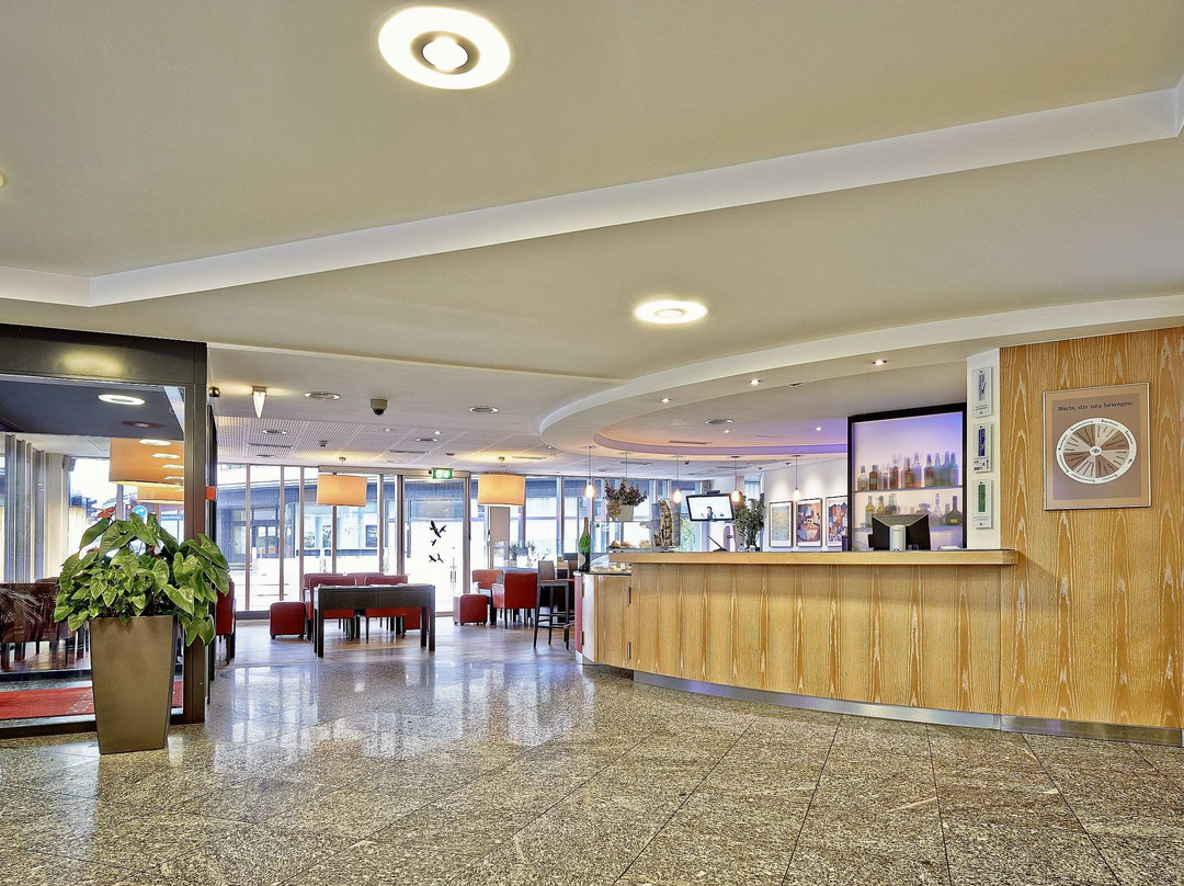 索列尔阿多尔酒店主图