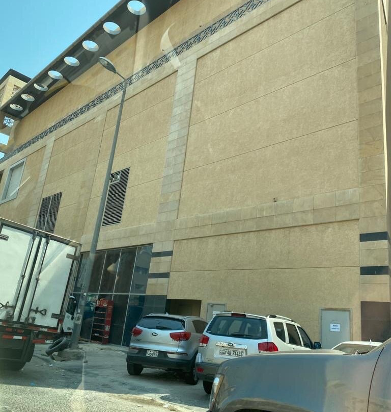 Al Fanar Mall-萨尔米亚必去景点