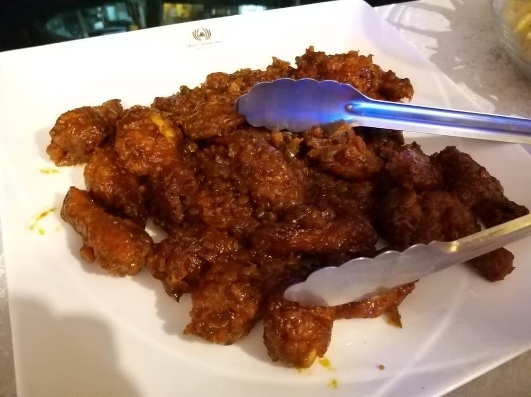 Tiffany Diamond Hotels, Makunganya Street主图