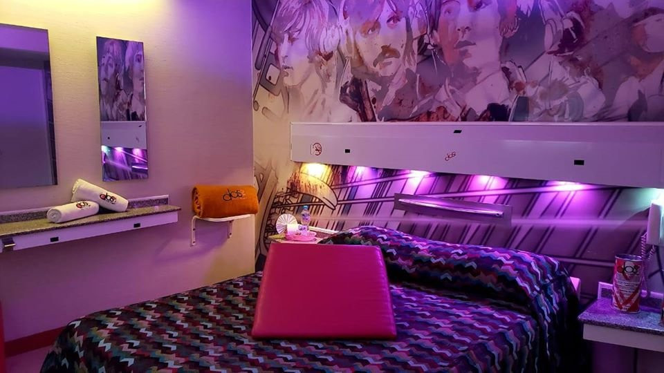 Dos2 Hotel