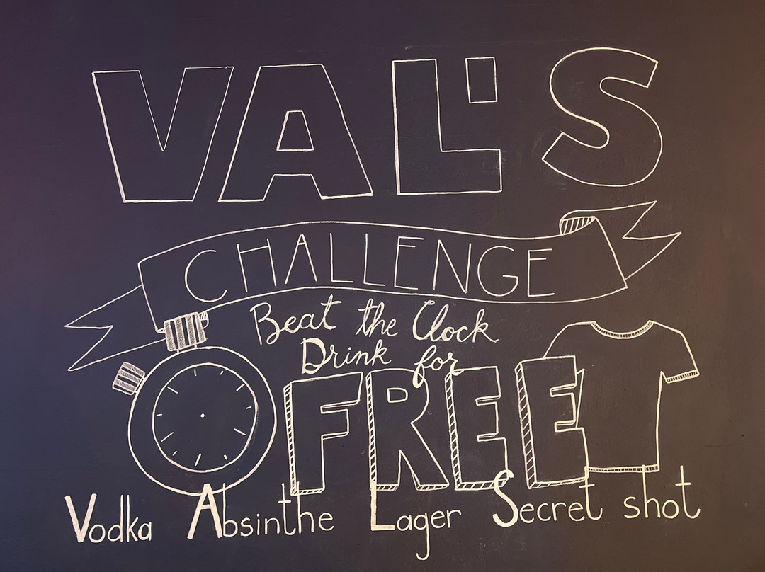 Bar Val's