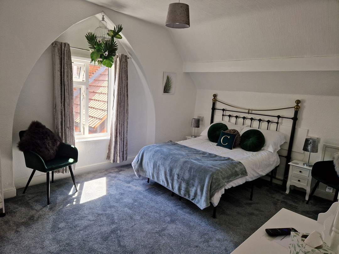 The Cedars Hotel