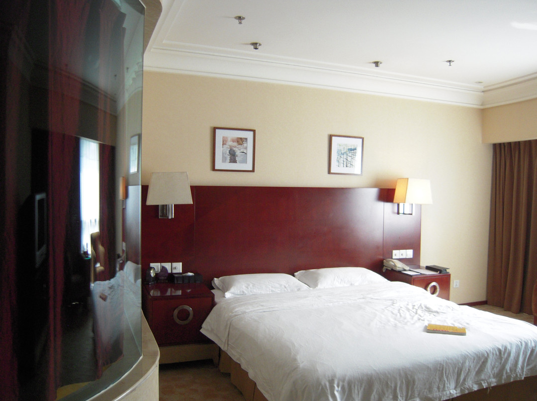 扬子岛酒店主图