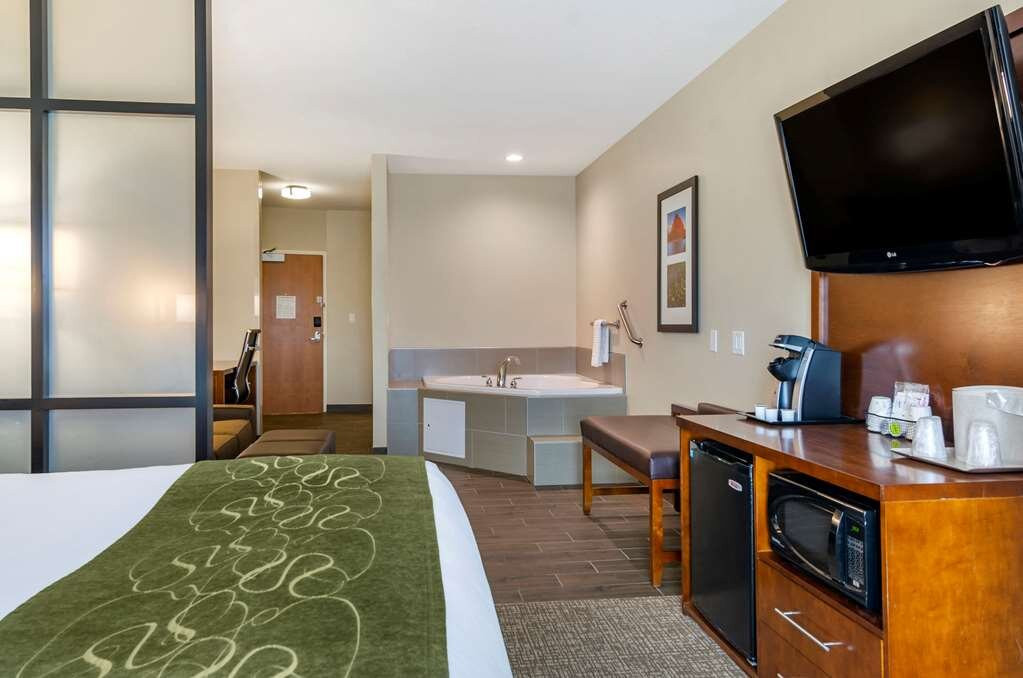 Comfort Suites Helena Airport主图