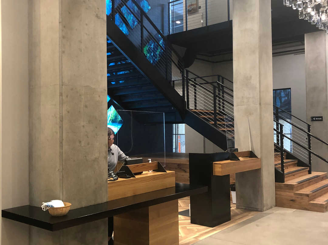 The Gordon Hotel主图