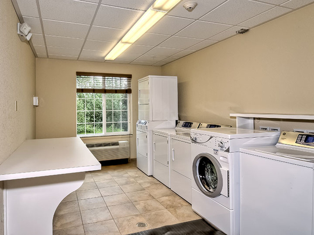 Candlewood Suites Burlington By IHG主图