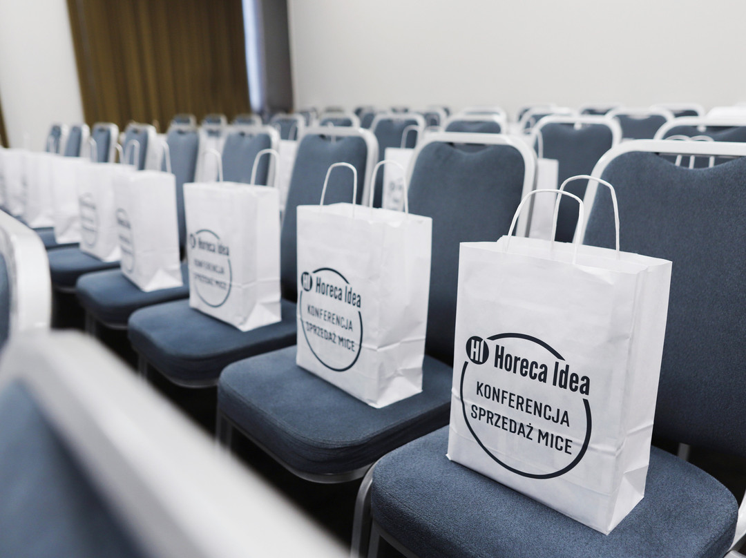 托巴克罗兹酒店主图