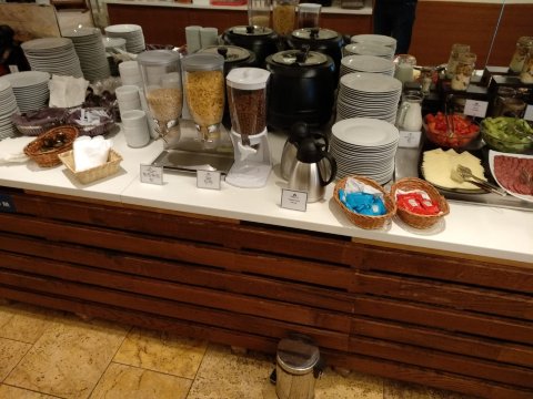 拉迪纳之路酒店-餐饮