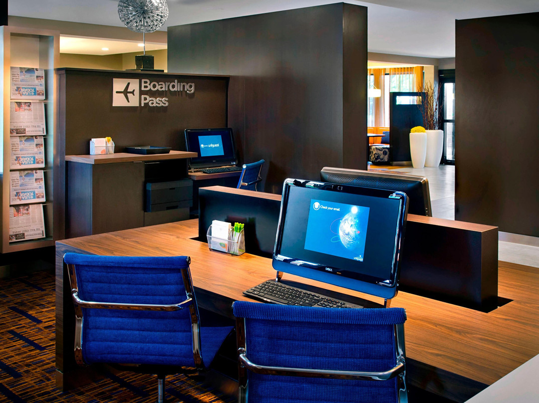 温莎哈特福德万怡酒店主图