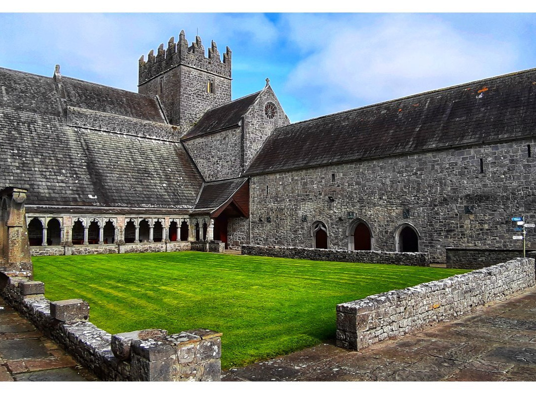 Holycross Abbey-Thurles必去景点