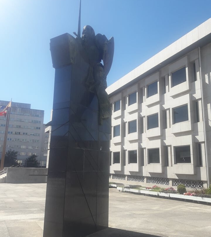 Estátua Do Lidador景点图片