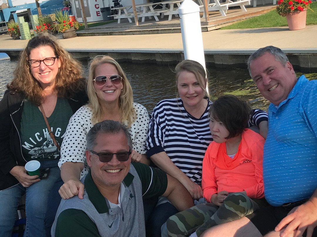 Oselka Marina-New Buffalo必去景点