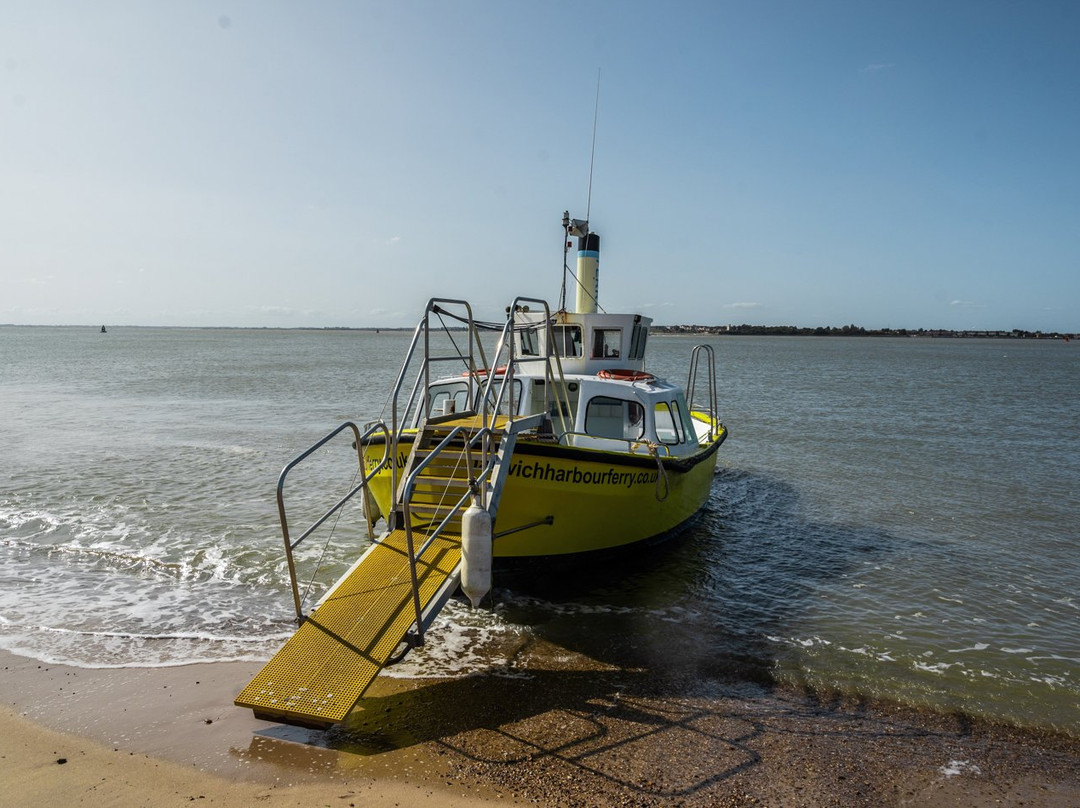 Harwich Harbour Ferry景点图片