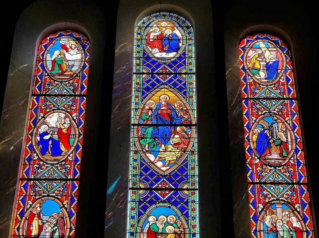 Eglise Saint Georges景点图片