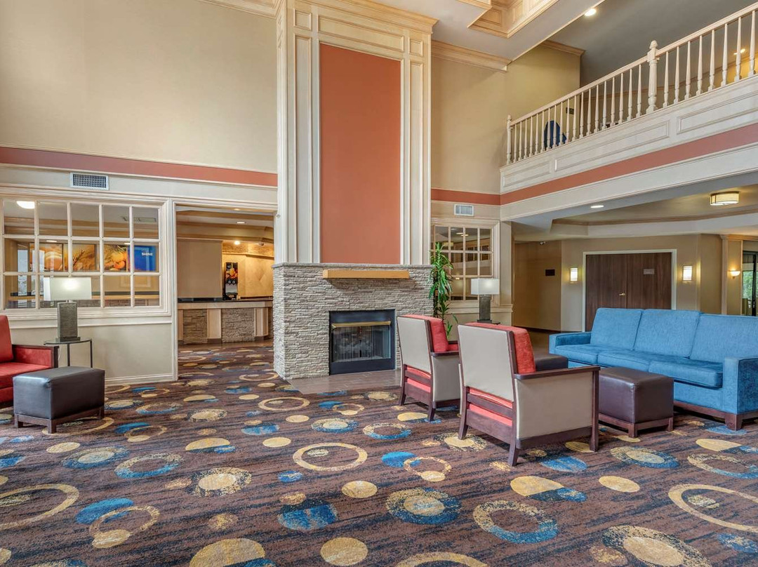 Comfort Suites主图