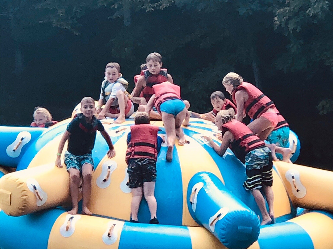 Pipestem Resort State Park主图