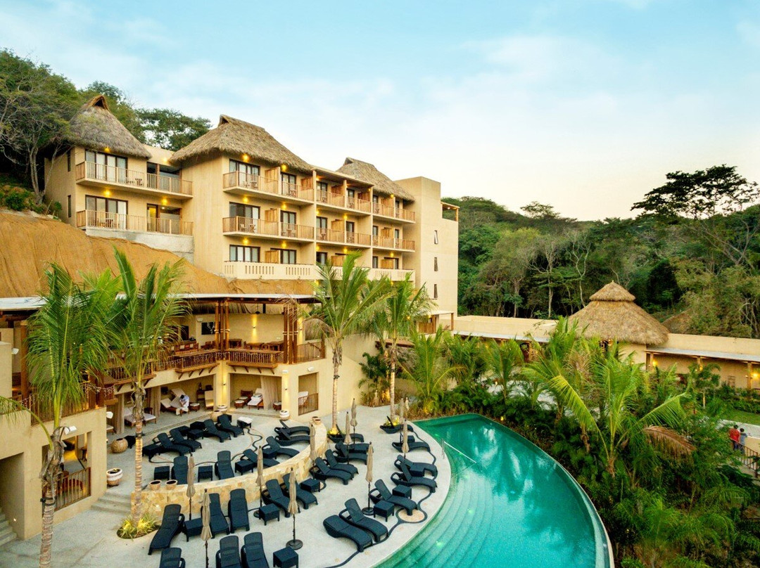 Club Mountain Bay at Matlali by YPJ主图