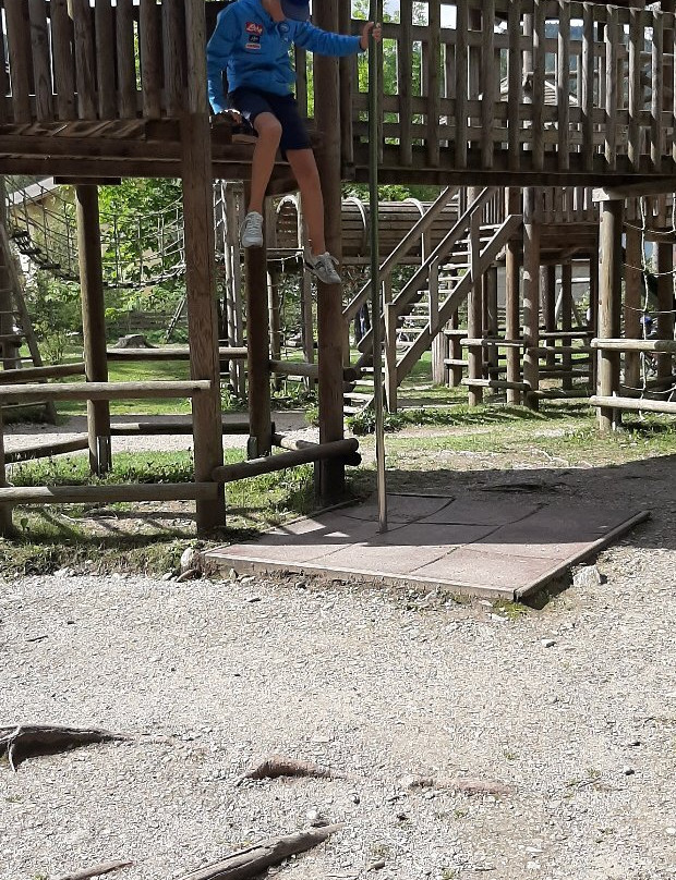 Parco Giochi "Kurpark"-维拉巴萨必去景点