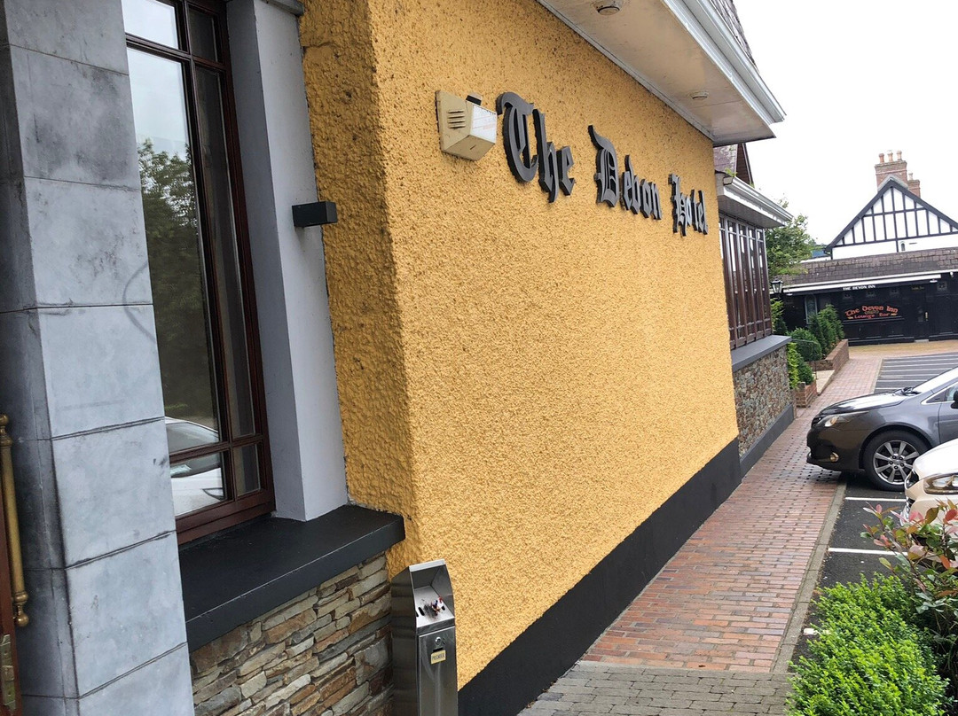 Devon Inn Hotel主图