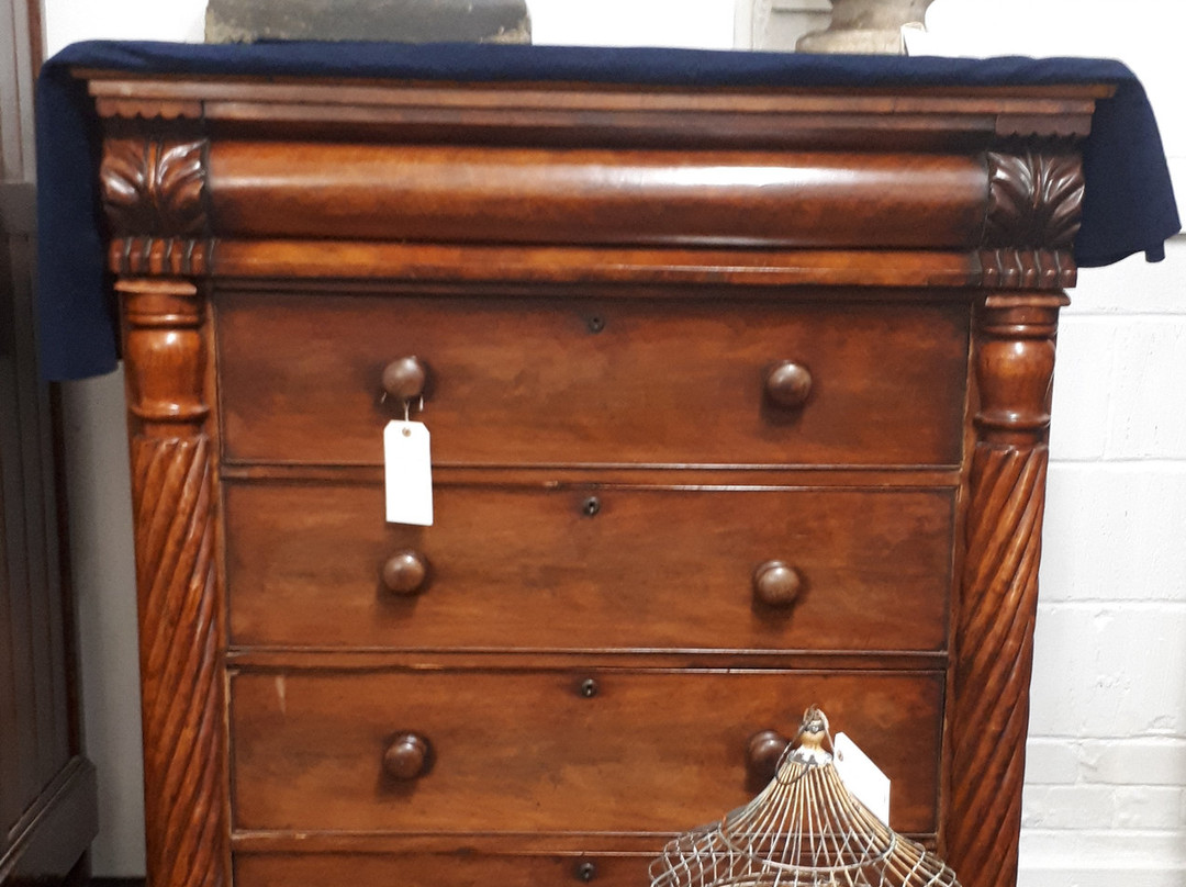 Wildwinds Antiques Emporium景点图片