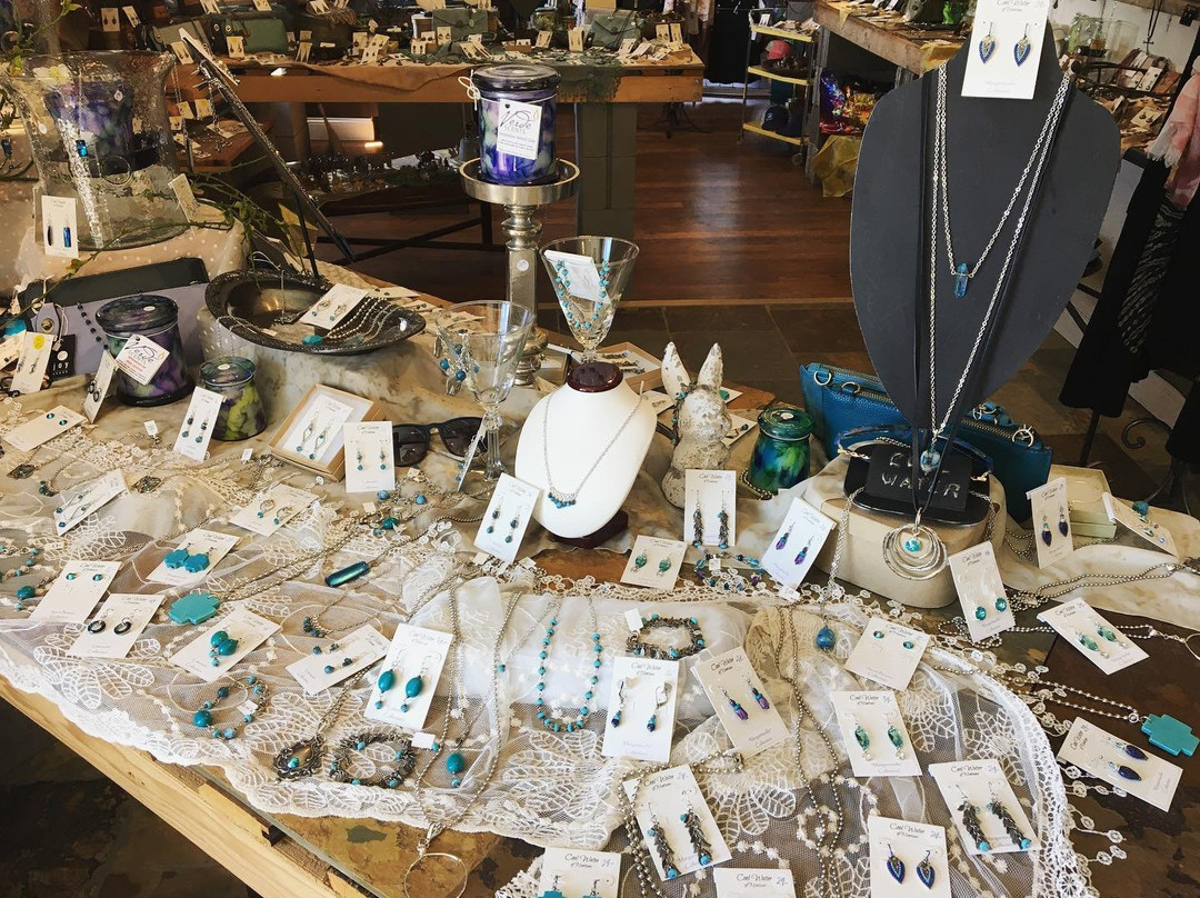 Cool Water Jewelry-Joliet必去景点