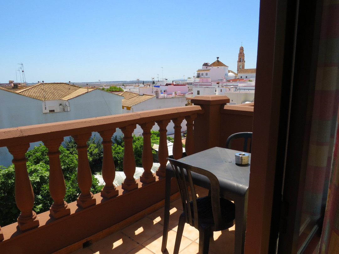 里亚维拉酒店主图