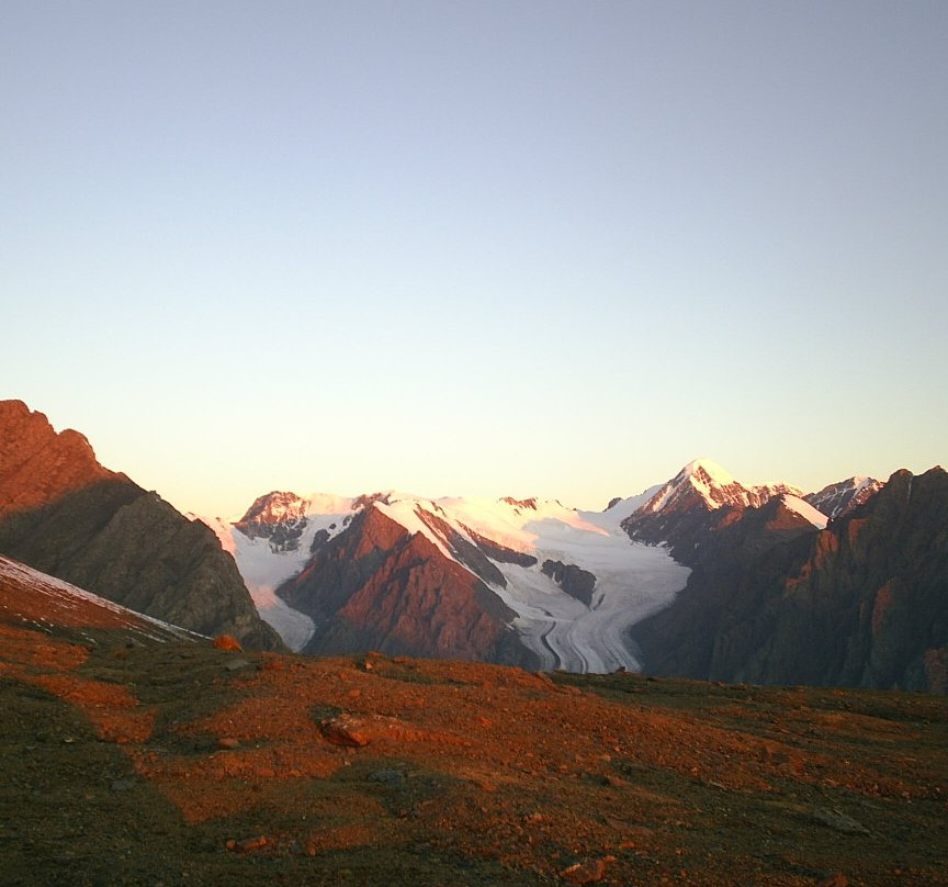 Altai Aktru景点图片