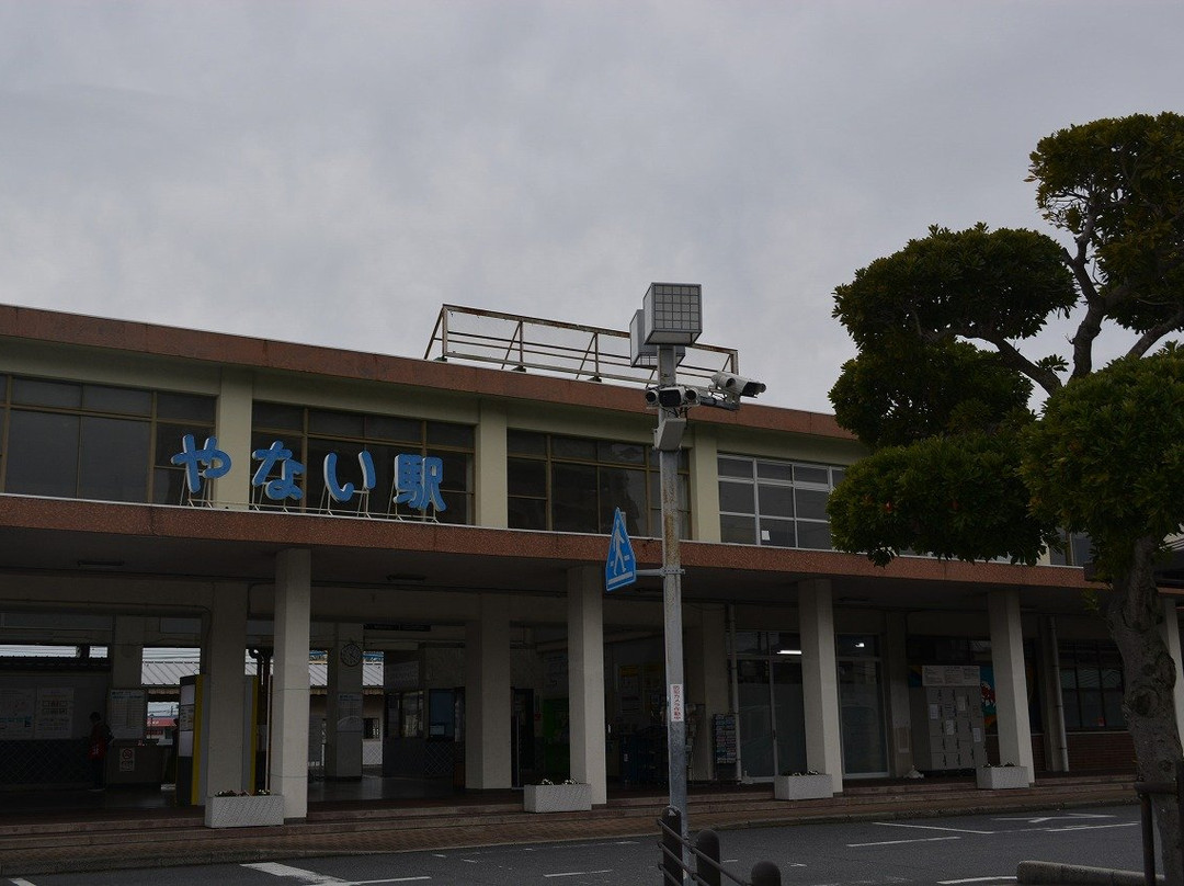 Izanai Statue-柳井市必去景点