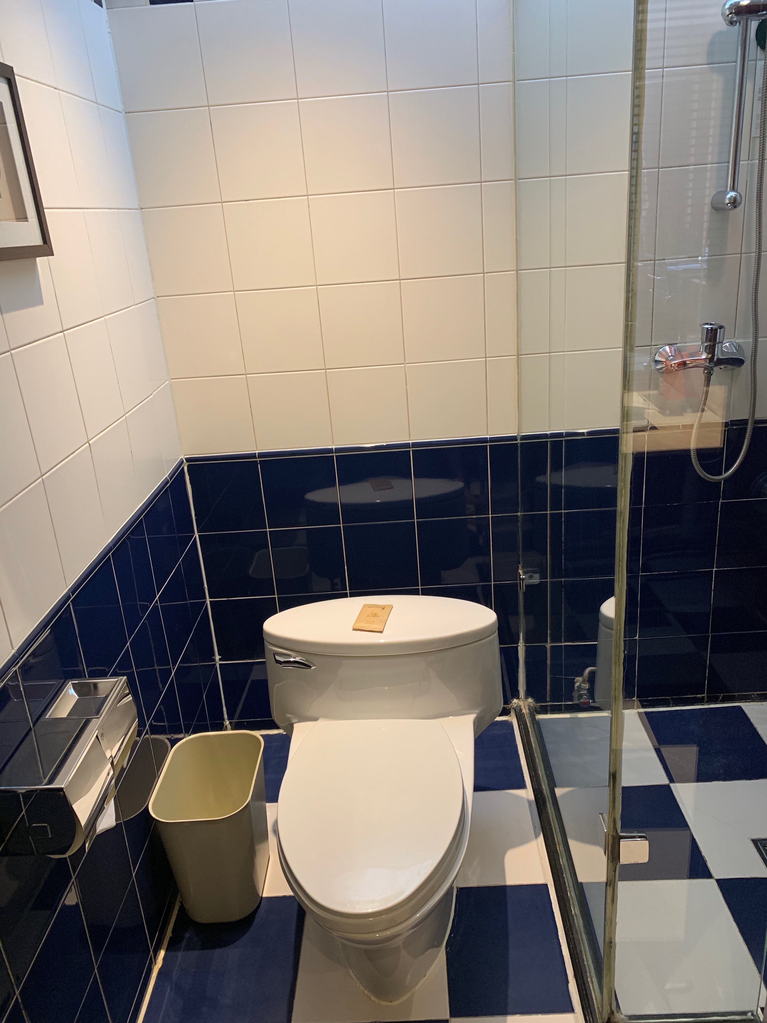 呼和浩特假日酒店-浴室