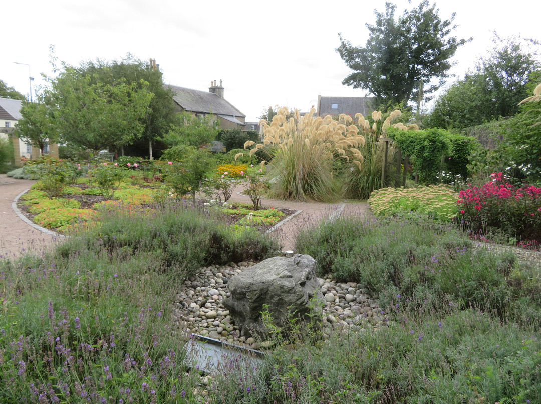 Aberdour Sensory Garden景点图片