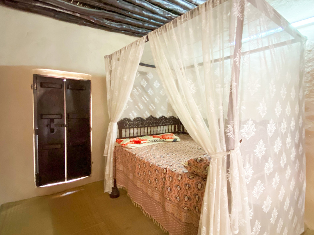 Falaj Al Mualla Fort-乌姆盖万必去景点