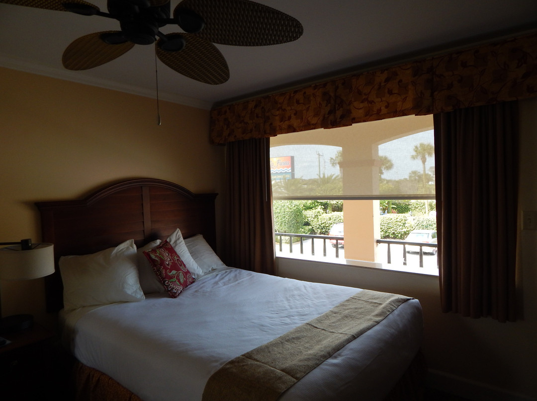 La Fiesta Ocean Inn & Suites主图