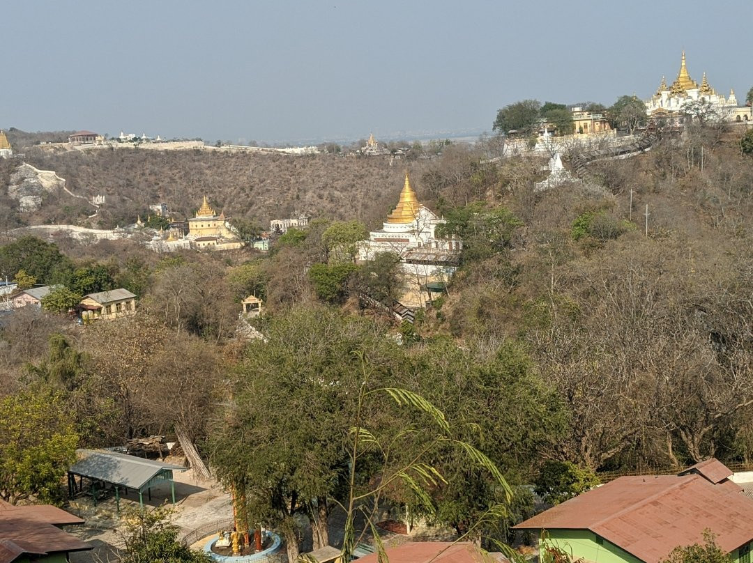 Bagaya Monastery景点图片
