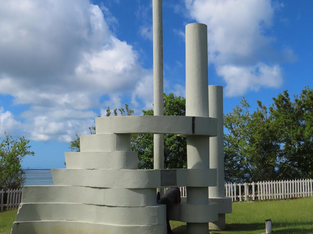 Courlander Monument-Plymouth必去景点