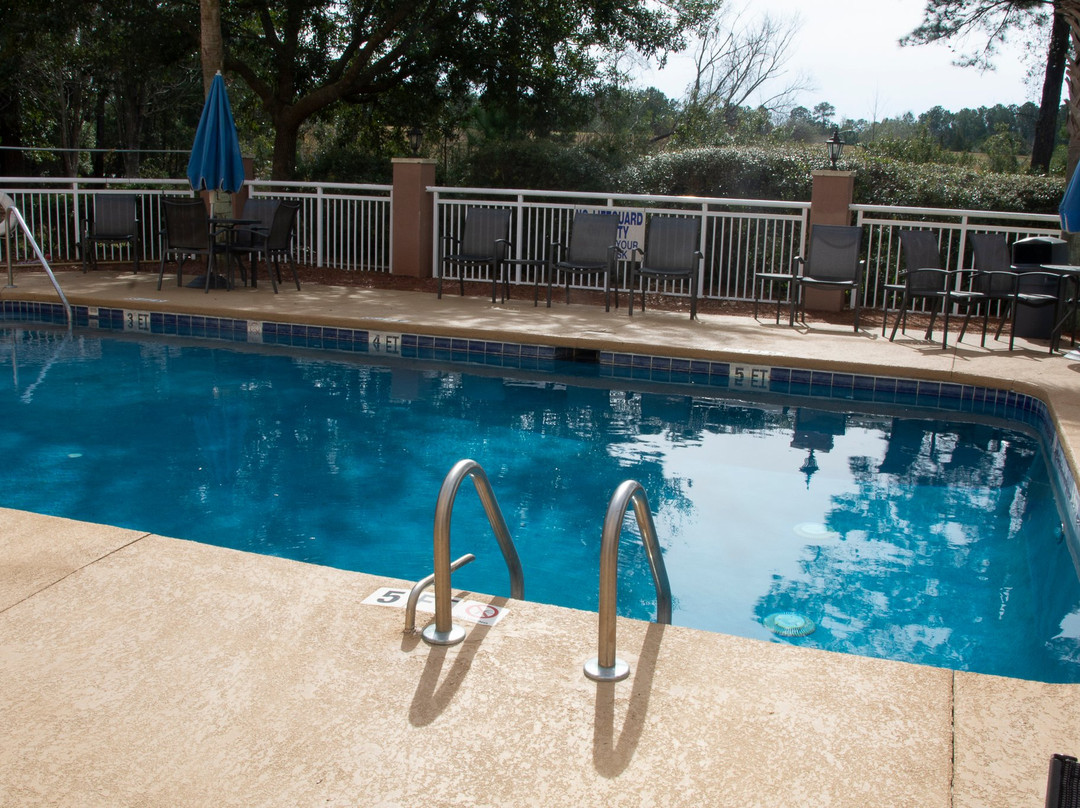 Okatie Hilton Head Hotel主图