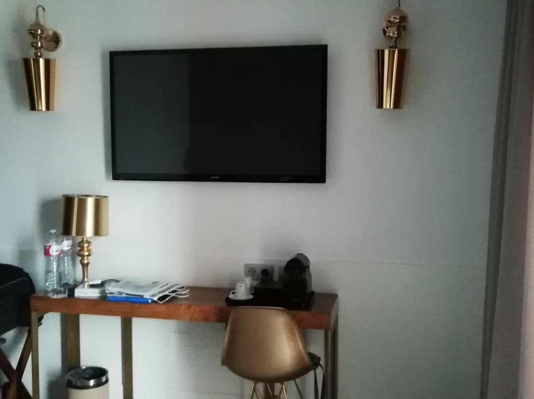Hotel Art Santander主图
