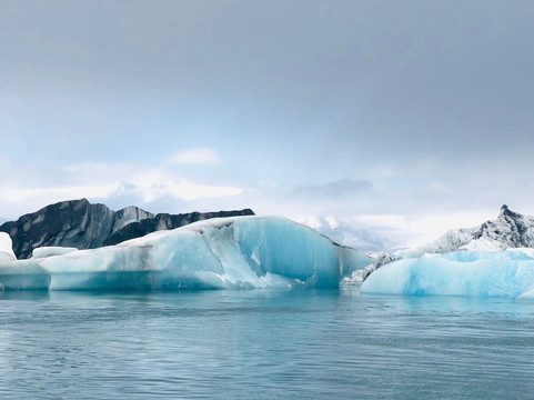 Nonni Travel-阿克雷里必去景点