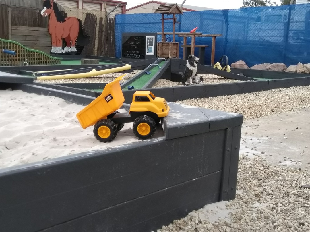 The Crazy Cow Activity Centre景点图片