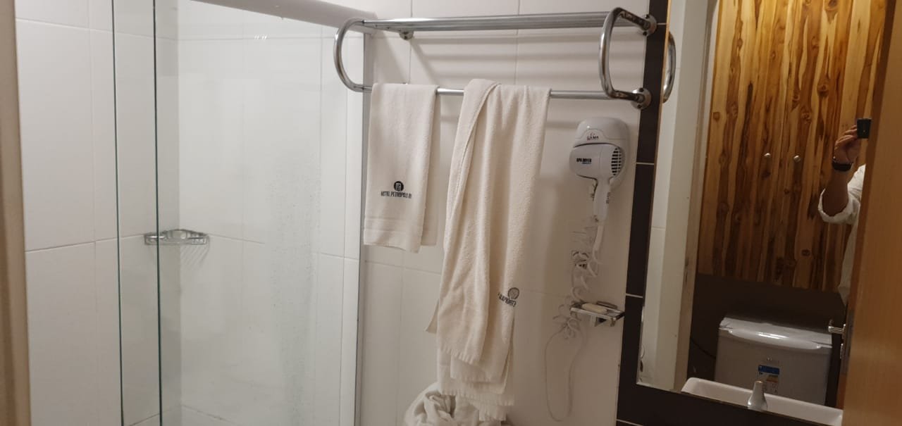 Hotel Petropolis Inn-浴室