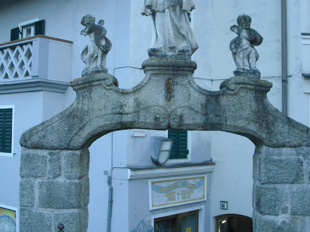 Arco Ponte Aquila景点图片