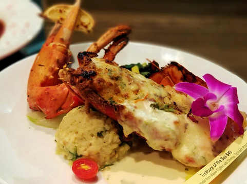 Chris' Fishing Trips & Whale Watching-蒙特雷必去景点